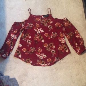 Cold shoulder top